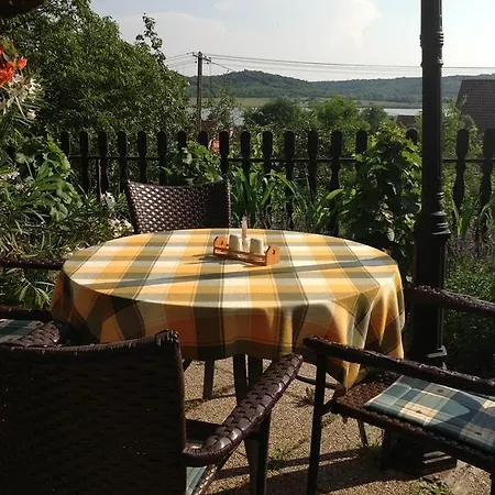 Viktoria Apartament Tihany