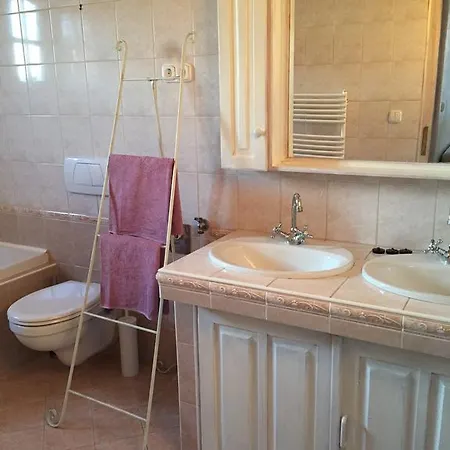 Viktoria * تيهاني