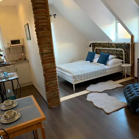 Apartament Viktória *